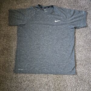 Nike Men's Charcoal Gray Dri-FIT Short Sleeve Tee
